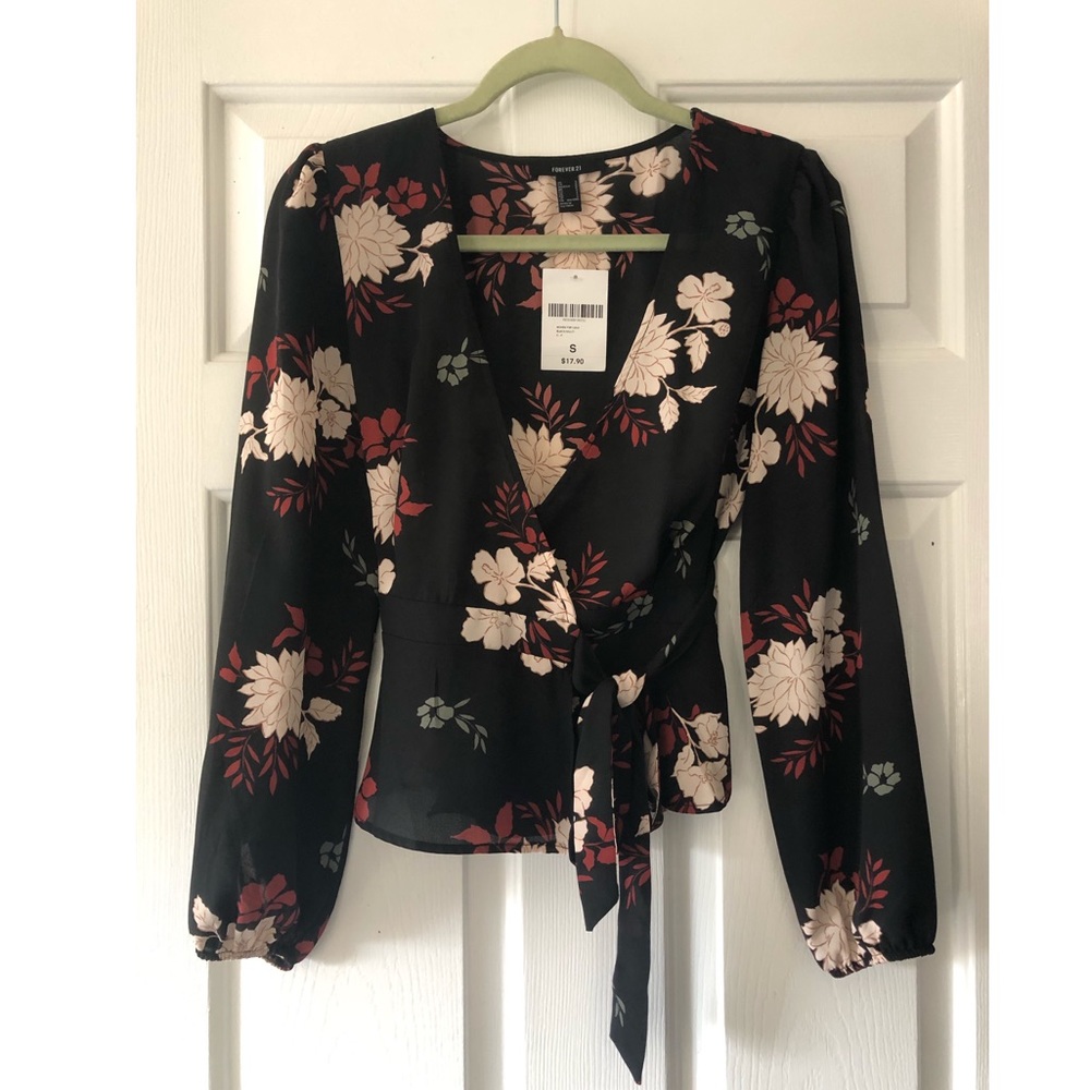 NWT Forever 21 Floral Blouse